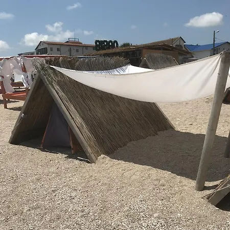 مكان تخييم Oasis Camping